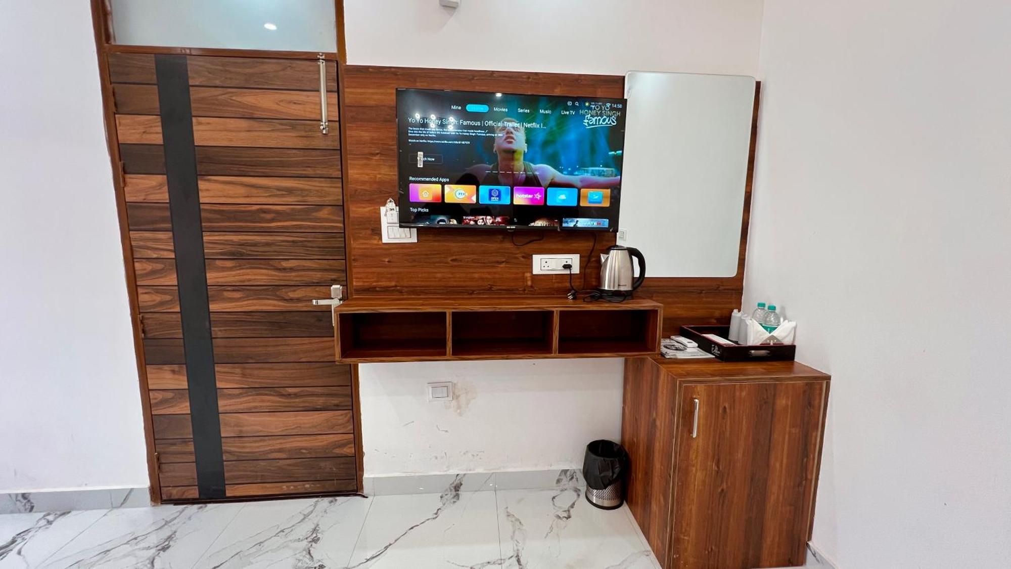 Aerovilla By Jmd Group New Delhi Eksteriør billede